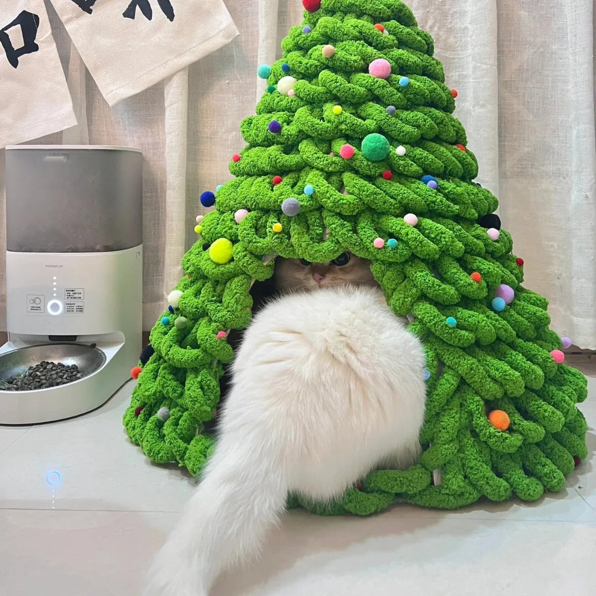 Purrfect Yuletide Nest